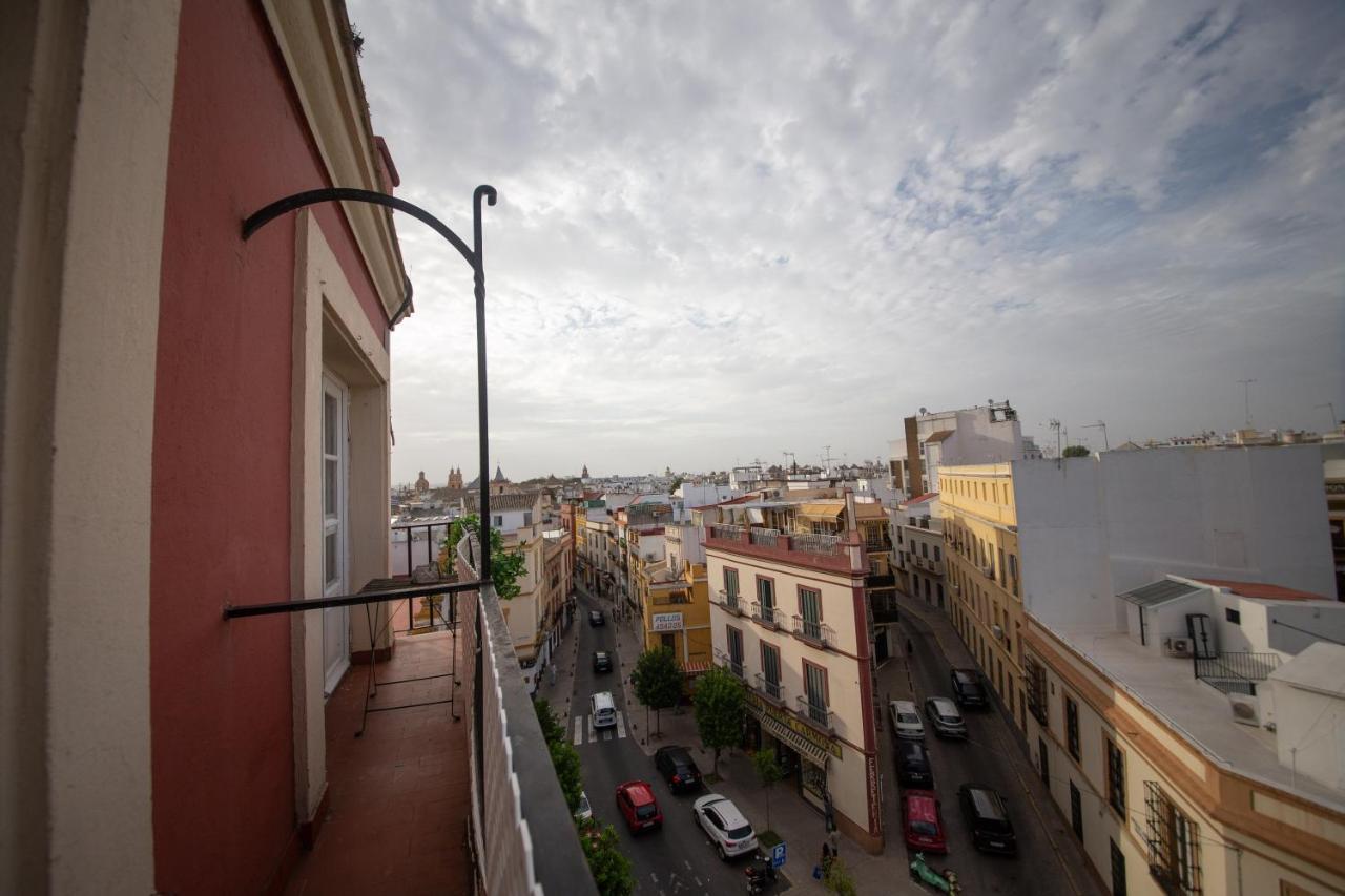 Apartment Seville Mirador Puerta Carmona Luaran gambar