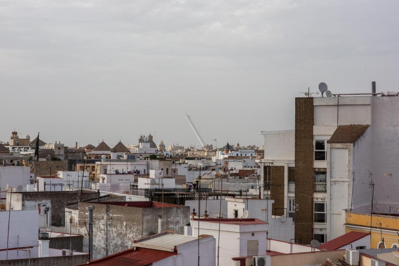 Apartment Seville Mirador Puerta Carmona Luaran gambar